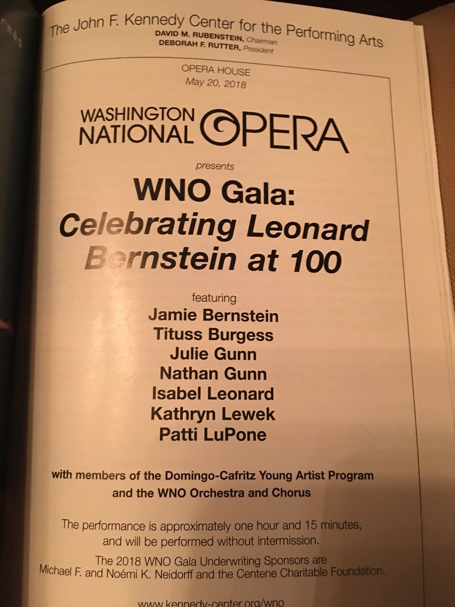 Juba_n_Hobbes's tweet photo. Hobnobbing with the fanciest of fancies at the #WNOGala at the Kennedy Center https://t.co/DqnbeDfpSg