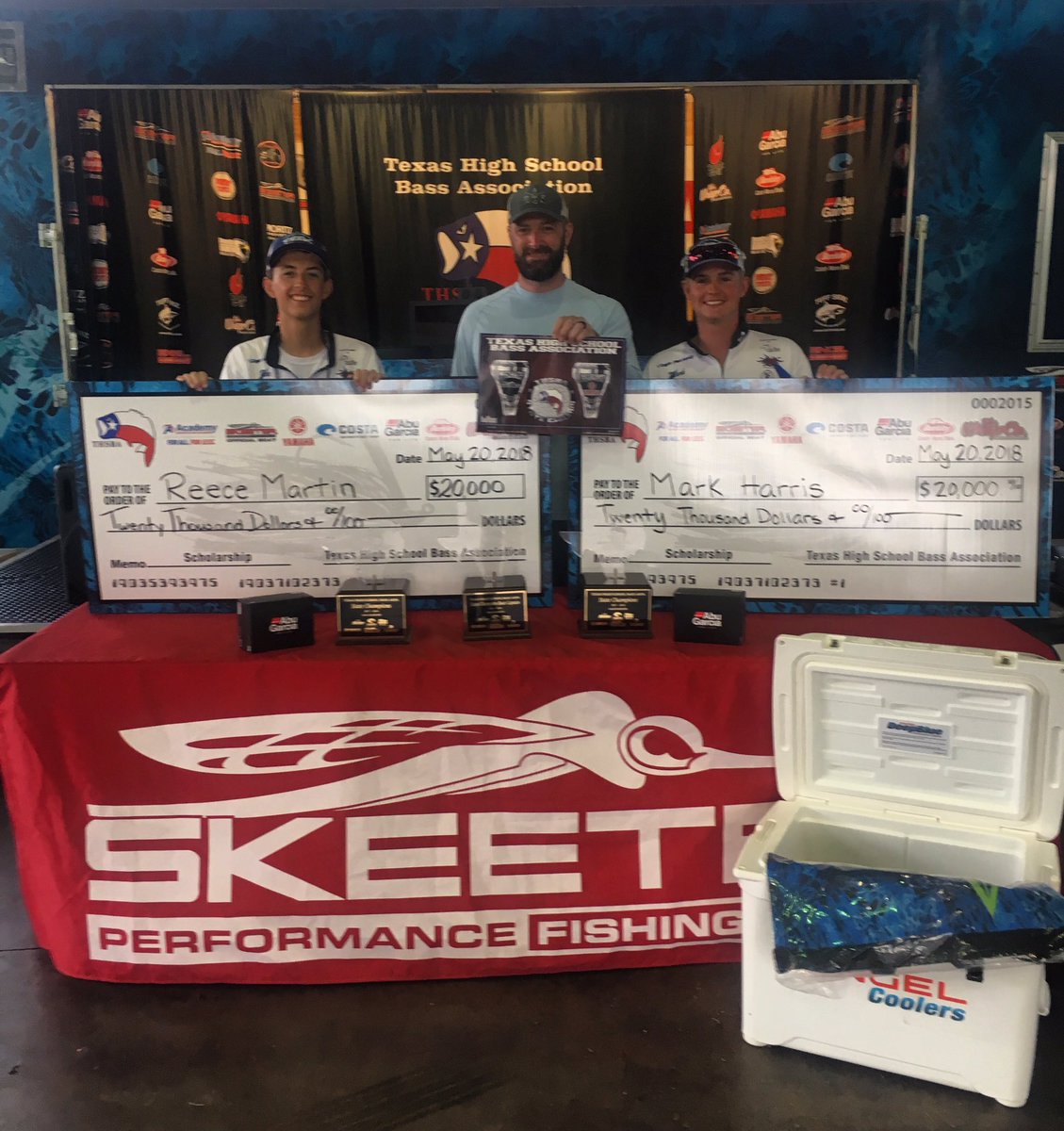 LindaleISDNews's tweet photo. Mark Harris and Reece Martin just won the Texas High School Bass Association State Tournament. 220 teams competed. They had a two day total of 40.22 lbs. and they each won $20K scholarships! #GoEagles https://t.co/avoS2Fm53l