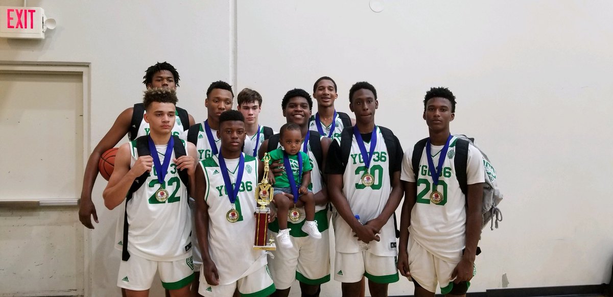 YGC36hoops's tweet photo. YGC36 2021 win the PrimetimeSportz Qualifier playing up in the 11/12 grade division with a 67-52 championship victory https://t.co/Wj2SRw7lip