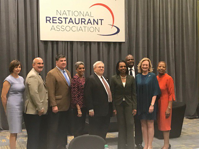 dawnsweeney14's tweet photo. What a delight to share the stage with @CondoleezzaRice today at #Signature18. Covered topics from democracy to piano to Southern food! #BucketListMoment https://t.co/ctGWiJn3Fm