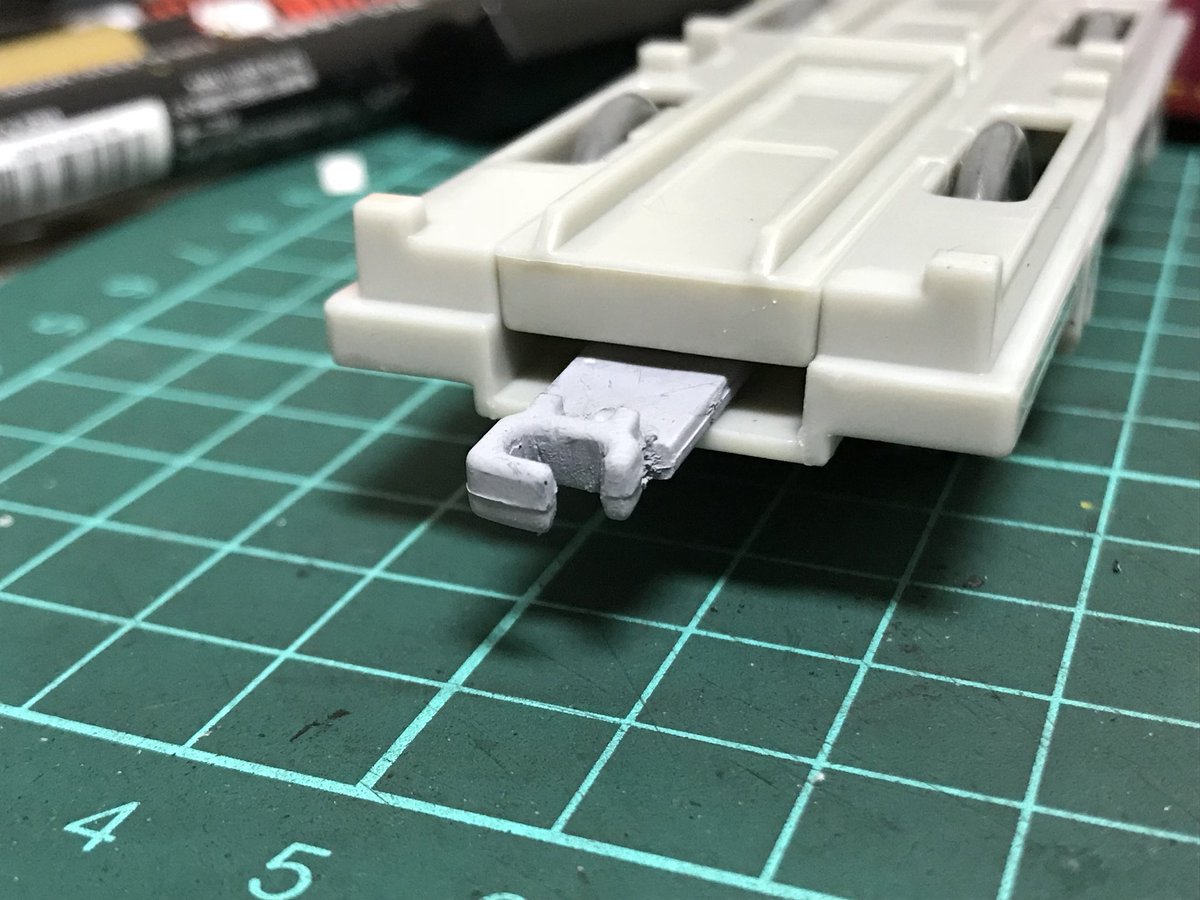 プラたいすん 夜中に完成したもう片方のリアル 連結器 こちらは最初からグレーにしました ただの飾りになるかもしれませんが 一応連結させてみたところ良い感じ 笑 噛み合いが良くないですが ここは削れば良くなるかも 改造プラレール プラたいすん 夜中に完成したもう片方のリアル 連結器 こちらは最初からグレーにしました ただの飾りになるかもしれませんが 一応連結させてみたところ良い感じ 笑 噛み合いが良くないですが ここは削れば良くなるかも 改造プラレール