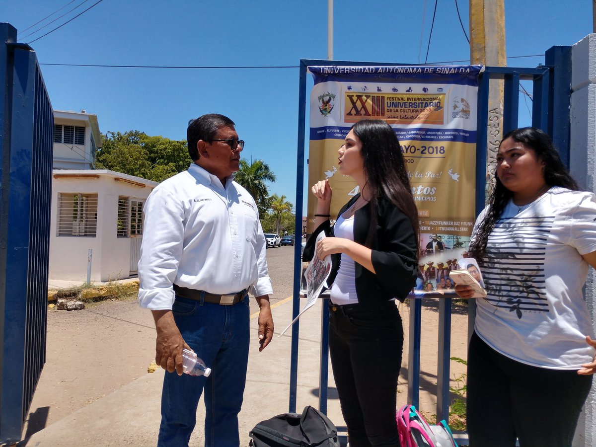 Los jóvenes en su incondicional franqueza, expresan su total apoyo para AMLO y morena. El debate no es para aclarar nada más que el sistema está en agonía, y el 1° de julio lo sepultaremos. Sin lápida para no recordarlos