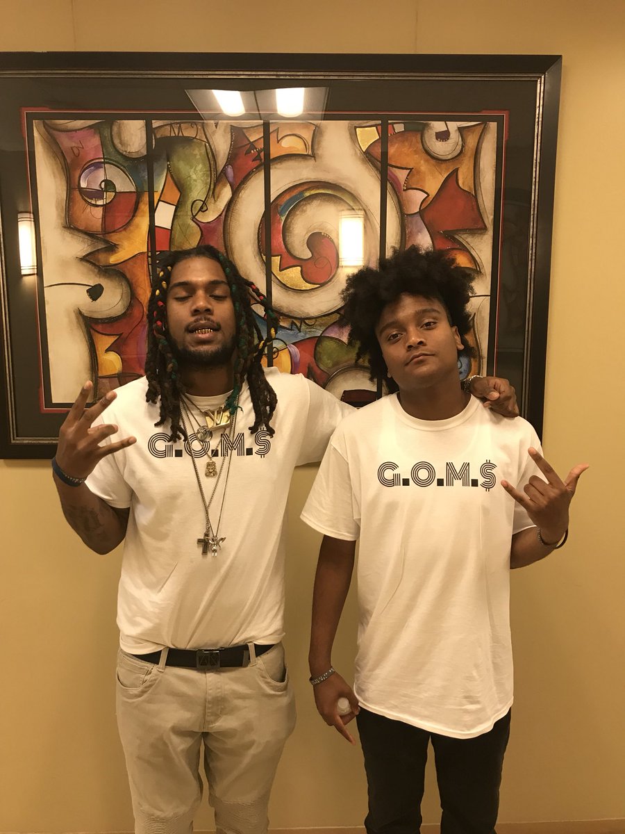 YUNG_R3's tweet photo. G.O.M.S. 4 Life https://t.co/evprzOAWgm