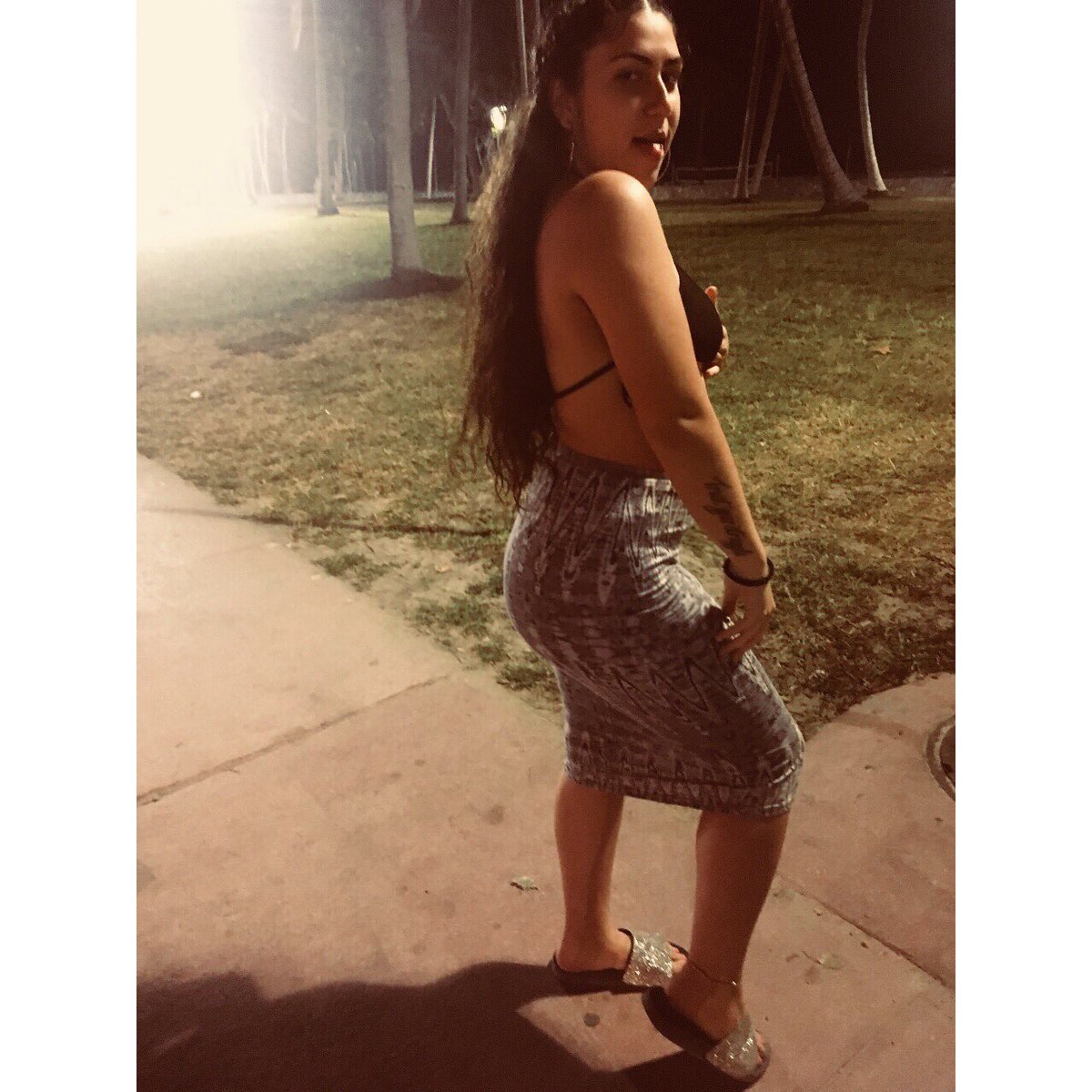 sharelle_chacin's tweet photo. #tb #springbreak2K18👅 https://t.co/ygb5b3Kn6i