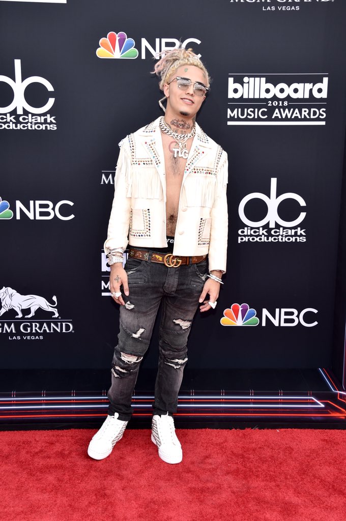 XXL Magazine on X: ".@lilpump went for a different look by rocking a jacket fringe the #BBMAs https://t.co/PmTkePEFXF https://t.co/HfYGNf3INF" / X