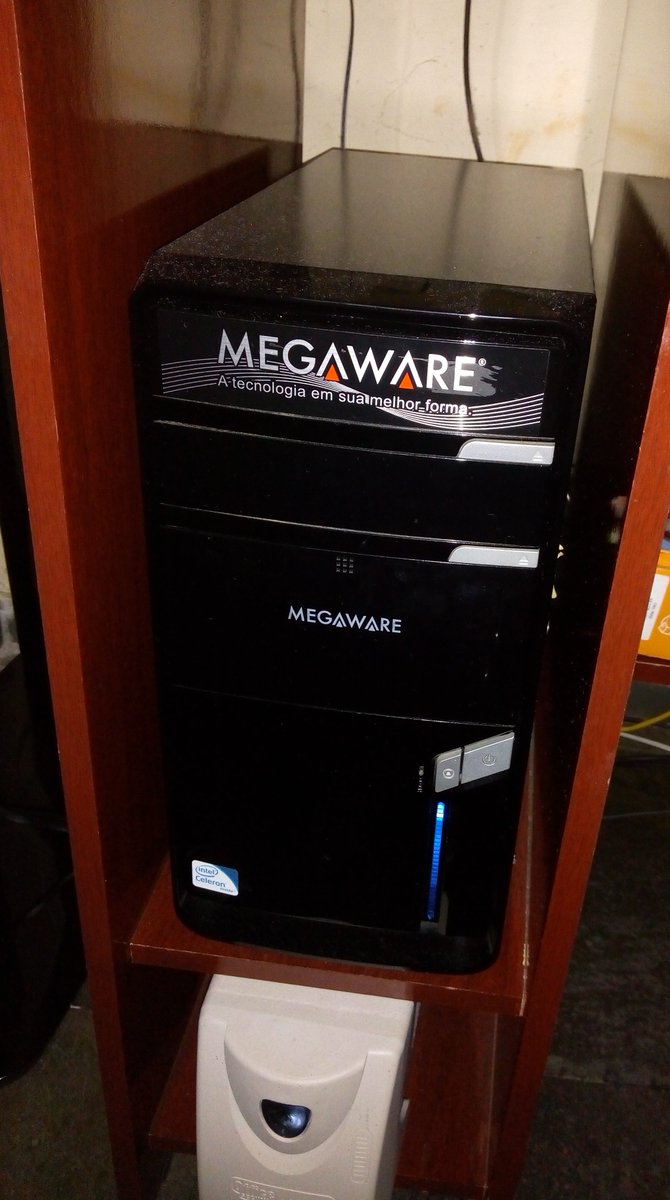 nivekyx's tweet image. To passando fome
#updateyourgame