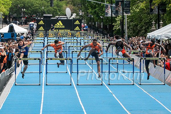 RunBlogRun's tweet photo. Spain's @110_ortega won the 110m hurdles in 13.29, @adidsaBoostBos today, May 20, 2018, photo by PhotoRun, #adidasBoostBostonGames, #gamupdates, #adidasrunning, #takechargeBoston, #adidas, #runblogrun, https://t.co/Q4VwJVAB7s