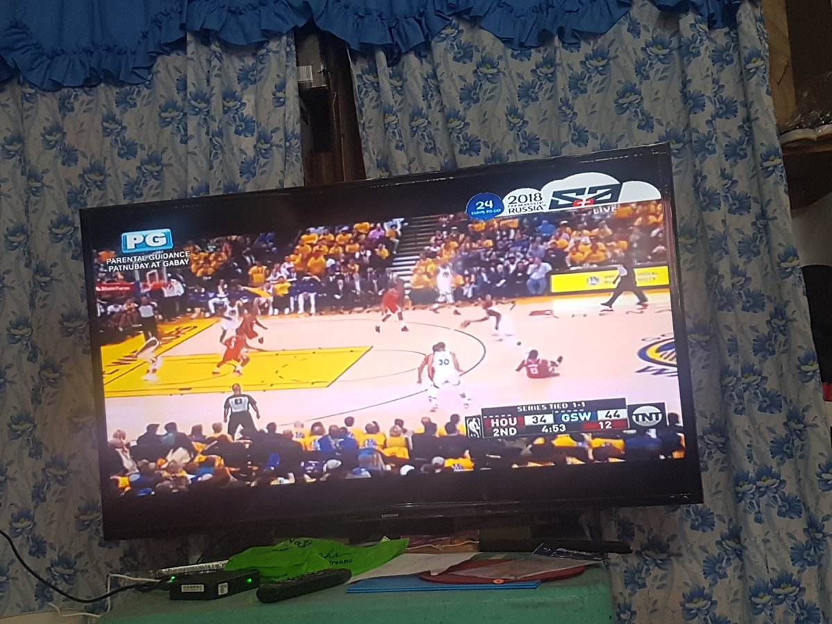 JonahRacho's tweet photo. @abscbnsports Go go go GSW, watching here from Bacolod City.
Go Steph Curry 😘😘😘 https://t.co/NK66poKsvH