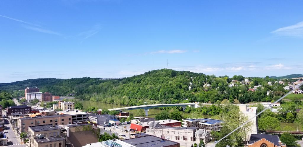 AdAstraGirls's tweet photo. More views of West Virginia from WVU! #KAF2PSCCS https://t.co/envpOmaT9k