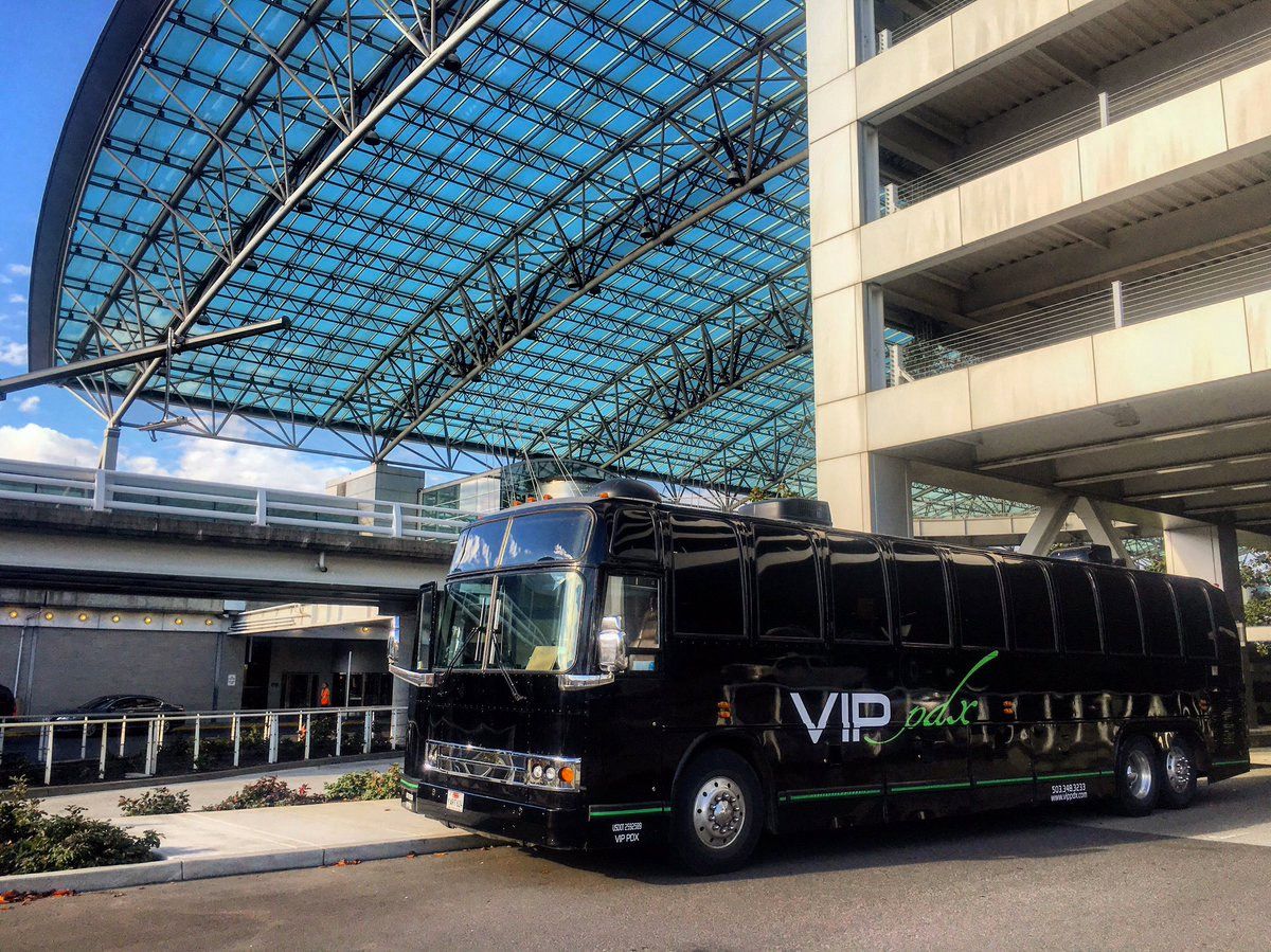 VIP_PDX's tweet image. America's best airport makes traveling a breeze, but don't let that stop when you step outside. We will get you to your final destination (and more) with extra leg room, class, and ease.
#portland #pdx #luxurytransportation