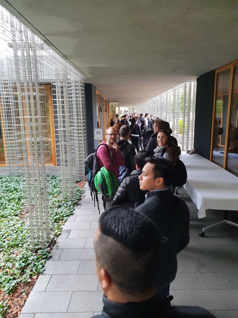 Seems only appropriate to tweet about getting to hang with <a href="/jack/">jack</a> at the <a href="/Wade_Institute/">Wade Institute of Entrepreneurship</a>
Any burning questions anyone wants answered