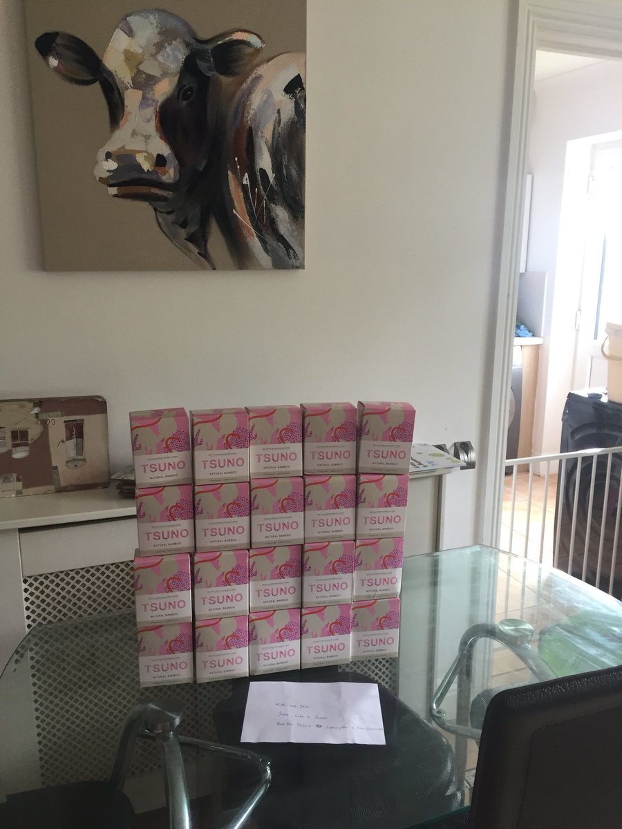 RedBoxEastKent's tweet photo. Thank you to our lovely friends at Red Box Lymington &amp; Brockenhurst for sharing some of their awesome freebies with us. A HUGE thank you to #Tsuno for their generous donation of awesome pads! #redbox #Periodpoverty #sharingiscaring #donation #generous #support https://t.co/py2SiU2beW