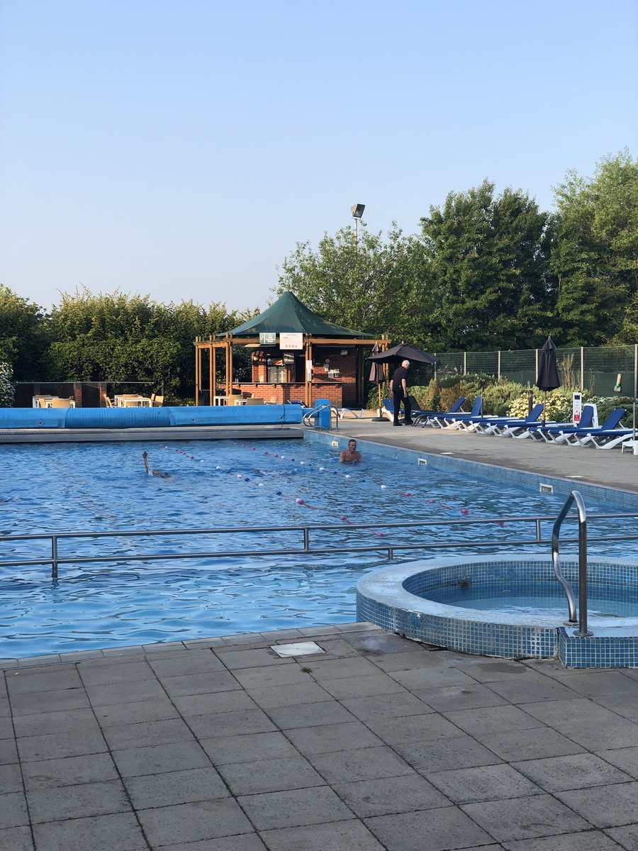 RobEvans2909's tweet photo. Itβs here again , #mondays #100lengths https://t.co/gaCmUKMtKe