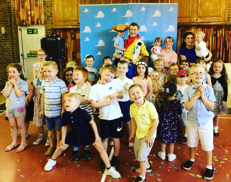 BonkerzEnts's tweet image. There’s a Snake in My Boot! 
🤠 

Happy Birthday to Abel! 🎈🎁🎉

#bonkerzentertainment #Woody #Cowboyparty #professionalcharacters #lookalikes #ToyParty #discoparty #partiesfor bothgirlsandboys ##themedparties #childrensparties #kidsdisco #entertainers #childrensentertainment