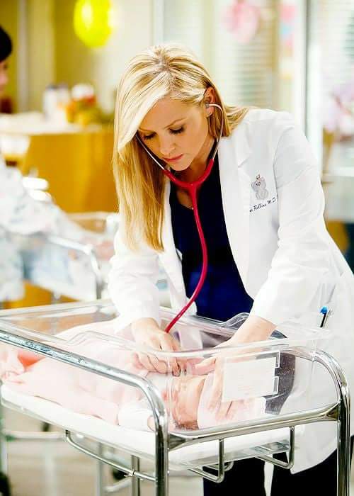 centralgreys_'s tweet photo. My #TeenChoice nominee for #ChoiceDramaTVActress is @JessicaCapshaw as Arizona Robbins in @GreysABC ❤ https://t.co/lP6m3p1zRB