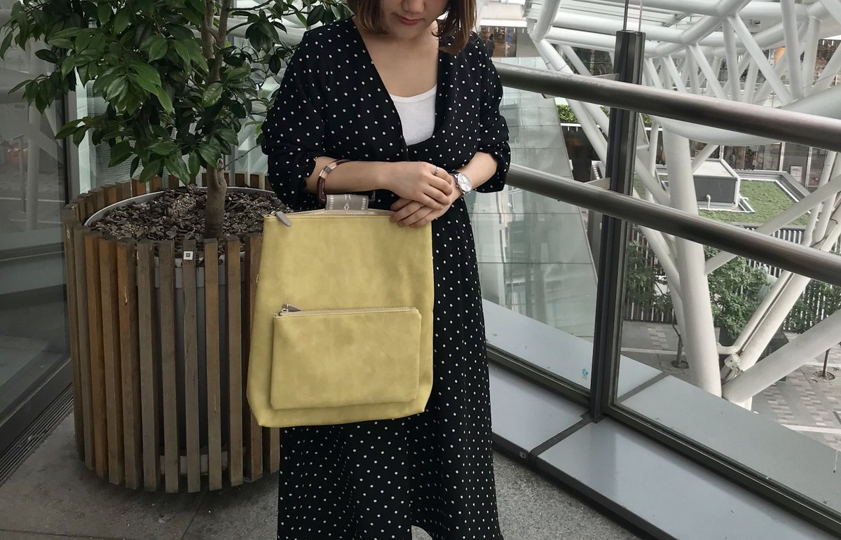 博多阪急 على تويتر Mimimiおすすめ 初夏の新作リュック T Co 365wdcykdx アレンジがたくさん楽しめるリュックサックをご紹介しています ぜひブログもしくは店頭でご確認ください 4階 ミミミ