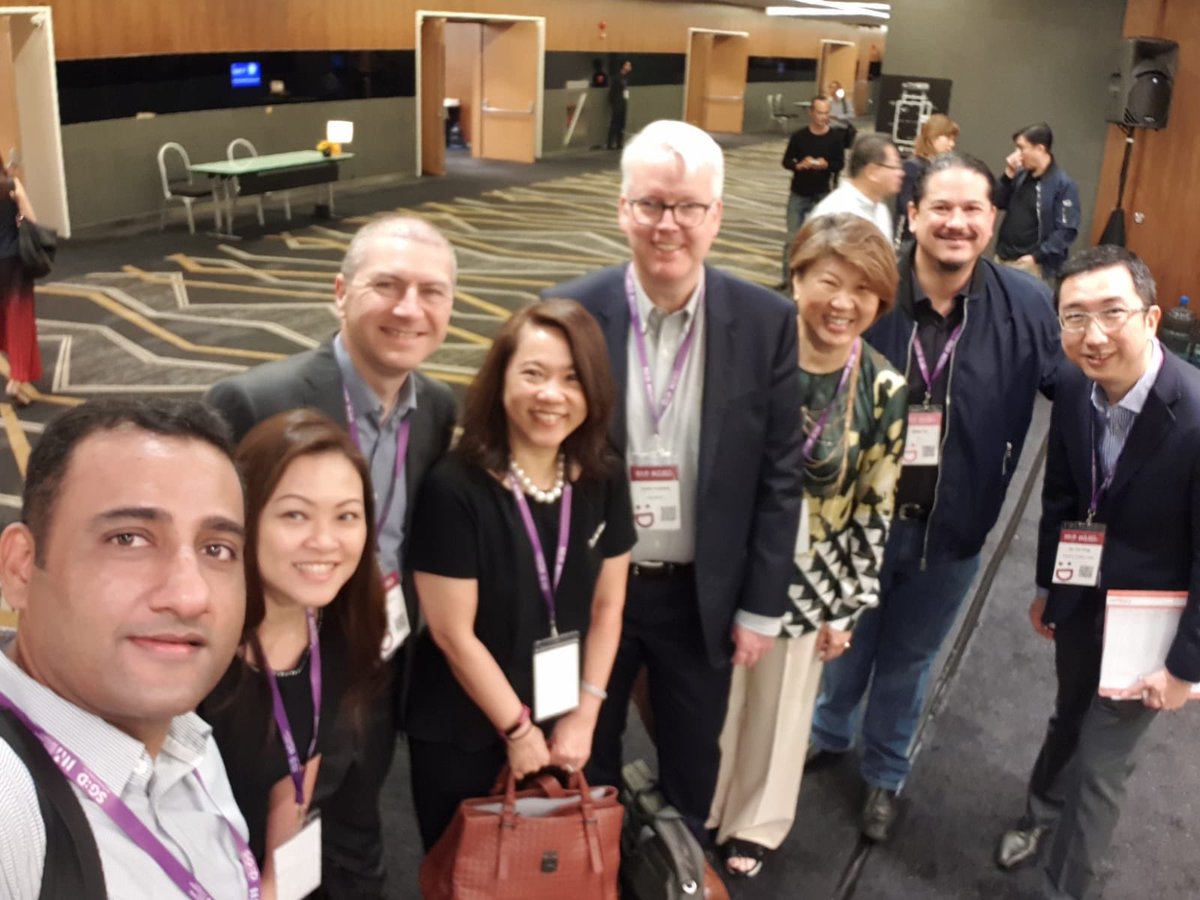 janet_ang's tweet photo. Joining IMDA at the inaugural IMDA Industry Day. Delighted that #IBM #SupplyChainBusinessNetwork is ready to support #IMDAsg #SG:D nation wide e-invoicing initiative with #Peppol standard. #SgDigital #SBFDigitilisation https://t.co/VWAfVkhEnB