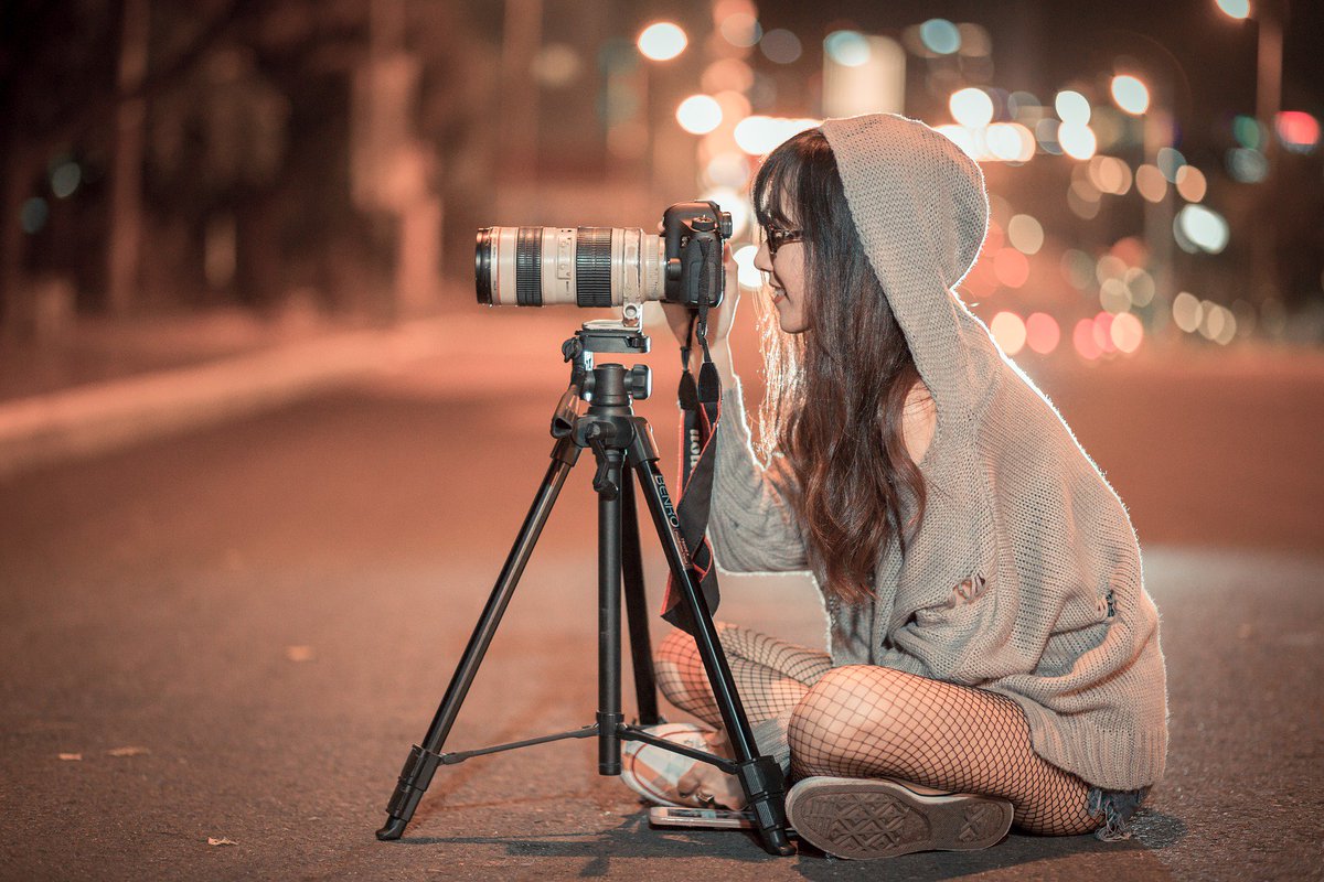 Stream41app's tweet photo. Stop losing money on your videos. Take control over your video content by joining Stream 41. Set the viewing rate you want to charge your audience - no fees. Visit https://t.co/Zy4ZzN3AaH.
#Stream41 #livevideostream #adfreevideos #livevideos #monetizevideos https://t.co/qY2K4WKEUh