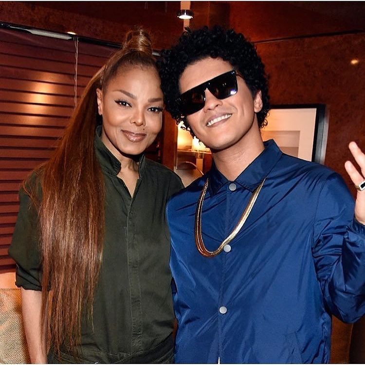 Bruno Mars on Twitter "Just posted a photo https //t.co/cpsd2scPhv"