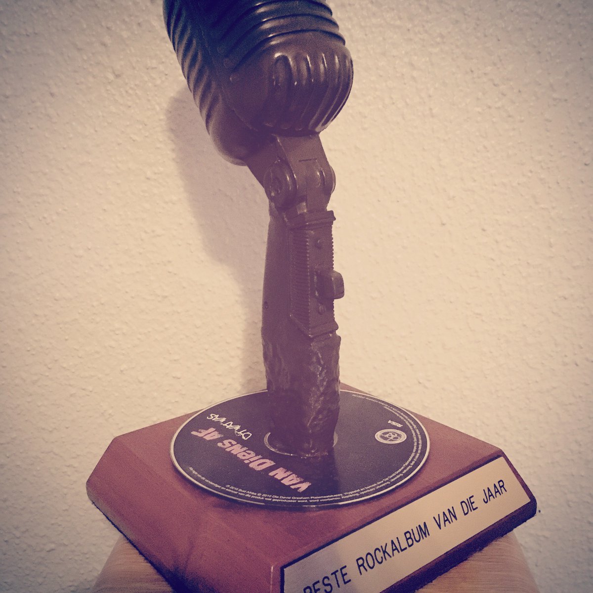 Gaan download die eerste album nou! m.soundcloud.com/user-977033200…