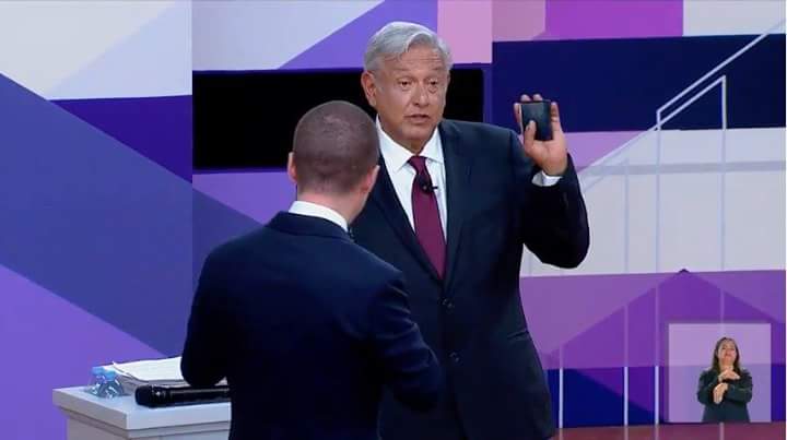 RT si tú también cuidarás tu cartera. #DebateINE