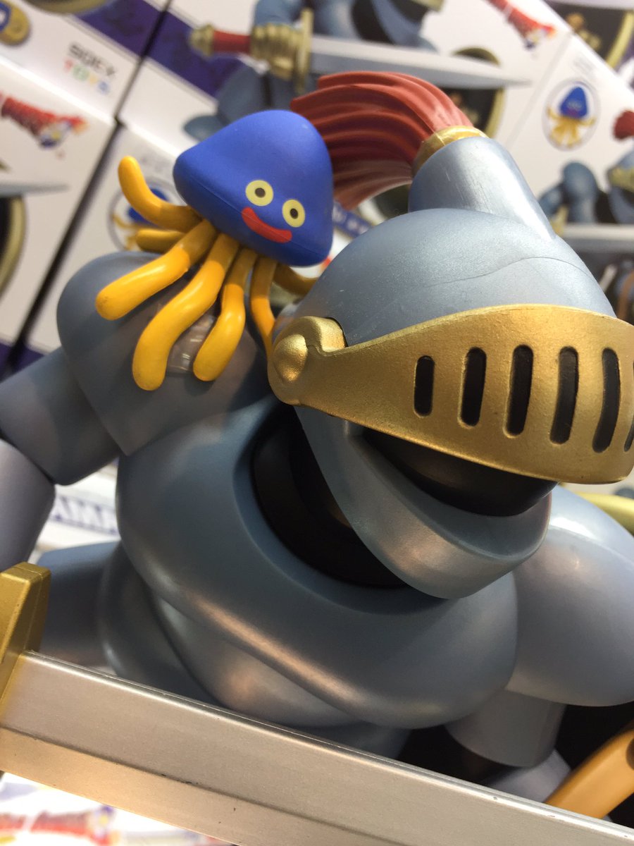 さまようよろいがあらわれた！ ホイミスライムもついてきた