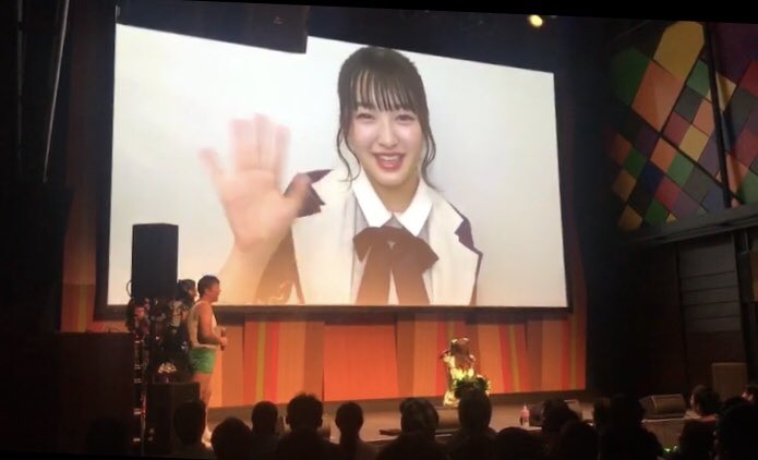 tws_nanase's tweet photo. わたしの大切な友達 
HKT48のめるからもメッセージが！！！(๑° ꒳ °๑)！

ほんと自慢の友達です♡
これからもずっとよろしくね！
忙しい中、ありがとう😊💓嬉しかった

#廣川奈々聖19thBirthdayparty https://t.co/yR80hRHTUs