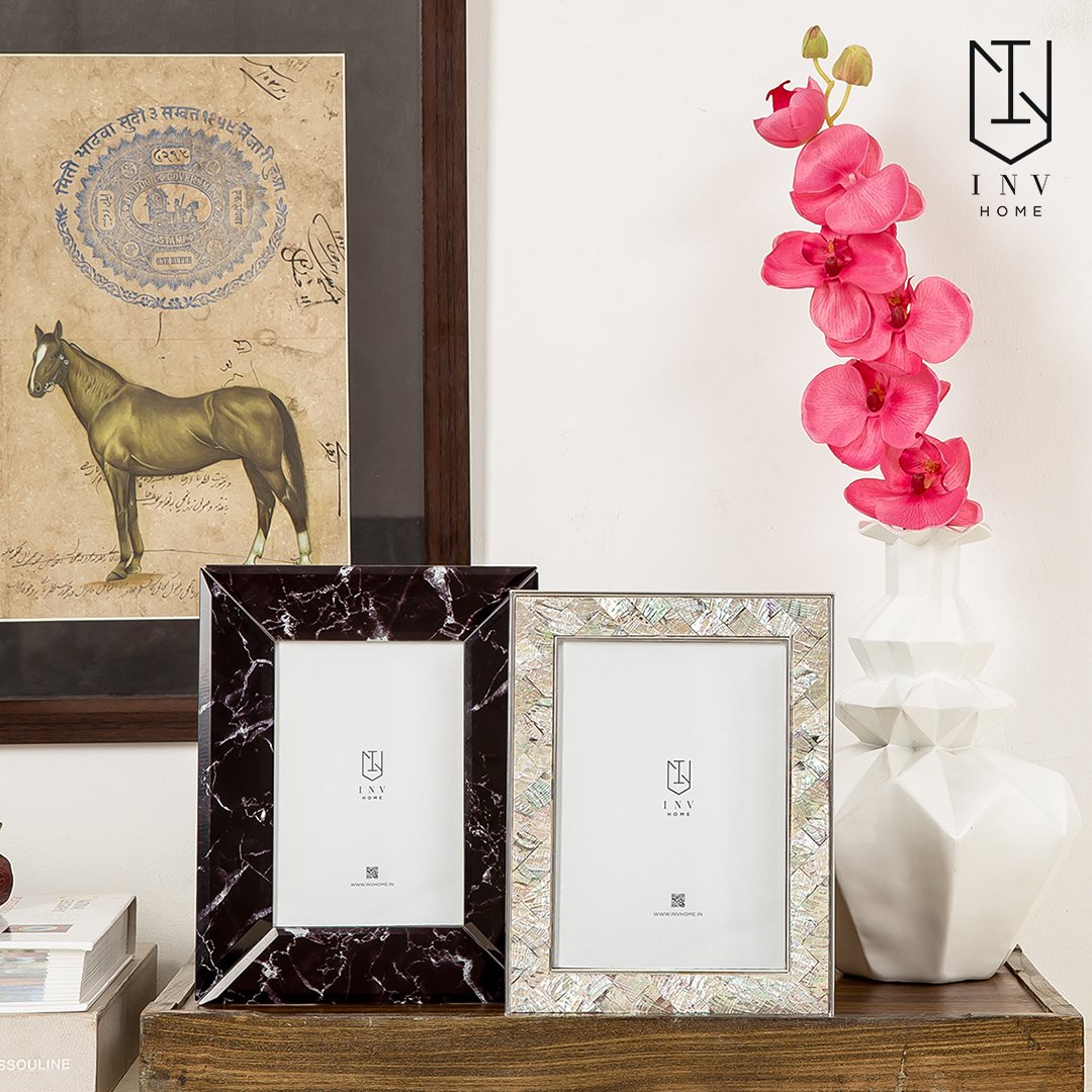 INVHomeDecor's tweet photo. #GlobalPicks With our exhaustive gift categories for him and her, impress your loved one with our host of romantic gifts.
Shop photo frames and other accents online: https://t.co/nitlOgTUdC
#GiftsForHer #GiftsForHim #WeddingGifts #AnniversaryGifts #INVHome https://t.co/fzZJBIXo4V