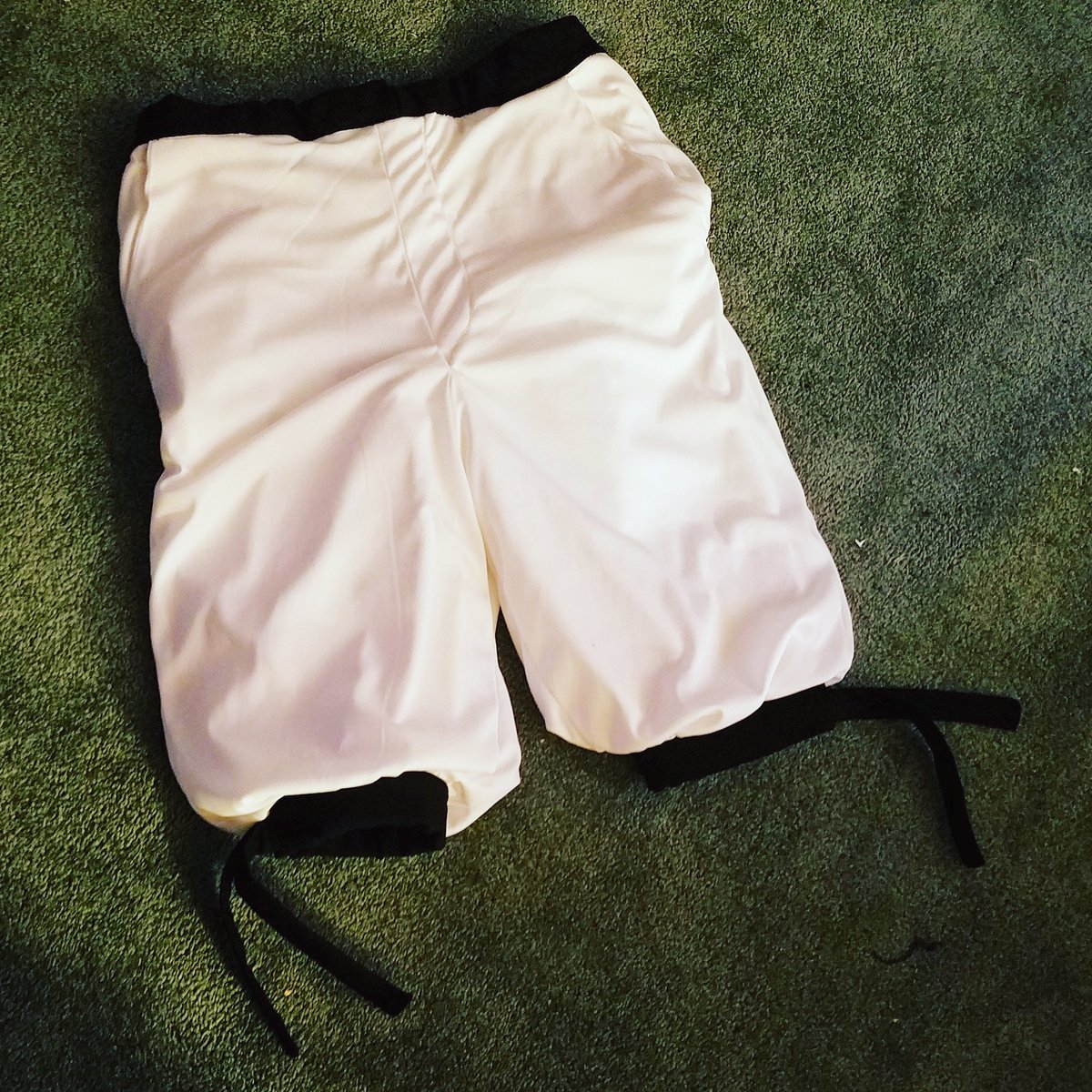 KittyBlare's tweet photo. #fairytail #natsudragneel pants complete.  One step closer to finished. https://t.co/TI8scMJSao