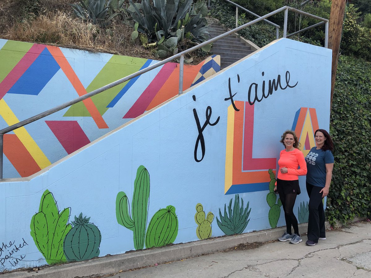 ClareGillmore's tweet photo. 12 staircases // 6.7 miles // 1,000โ elevation gain #paintedstairwaystour #staircandy #swansteps #bucketlist https://t.co/IZcFMy3sBw