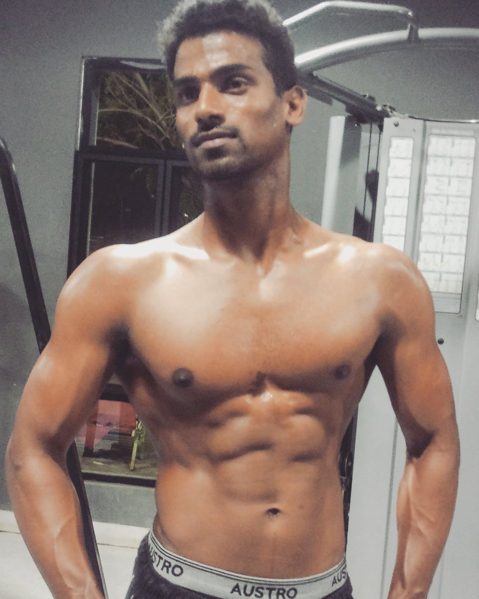 RaviGreene's tweet photo. #Bodybuildingcom #BuildYourBody #fitness #Modeling #mrtn2k17 
#folloMe #instagood #Twitter #Facebook https://t.co/LuiIQ7PlEr