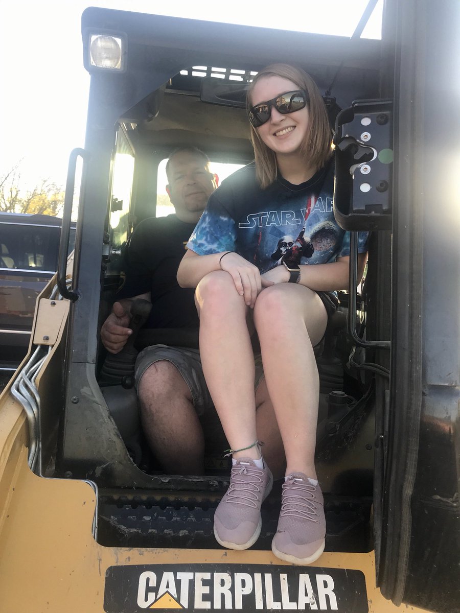ubu760's tweet photo. Happy Birthday @kdovef ๐ 18 years later and still tries to get in the skid steer with dad One of us has grown up and itโs not dad love ๐ you!#happybirthday #18yearsold #May21 #dadiscool @FutureJimmies https://t.co/Je9Ab1HEOf