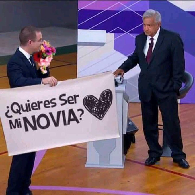 Pan calientito  #DebateINE https://t.co/luqmlnfkW5<a href="/tag/debateine"class="tags">#DebateINE</a>