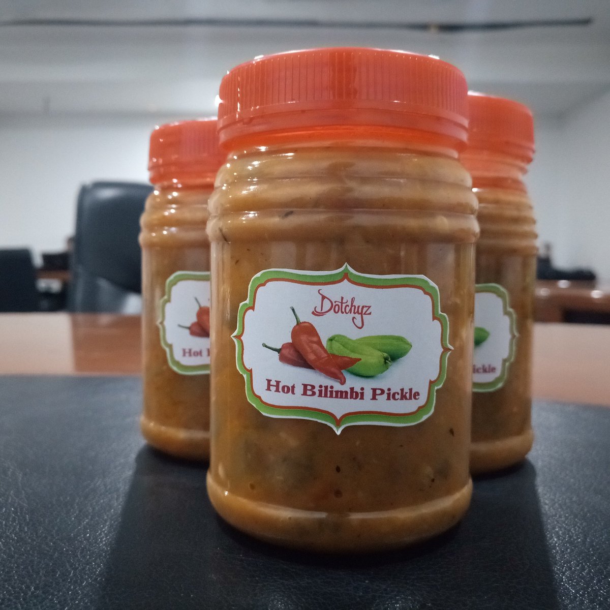 DotchyzGroup's tweet photo. Endelea kuchangamsha futari yako katika kipindi hiki cha Ramadhan na Dotchyz Bilimbi Pickle iwe #hot #chili au #tangy, bado utajipatia kwa bei ile ile ya sh. 3000 tu. Gharama kidogo ya usafiri itahusika!
#hotbilimbipickle #dottylicious✨ #dotchyz https://t.co/BAHRDJOUhV