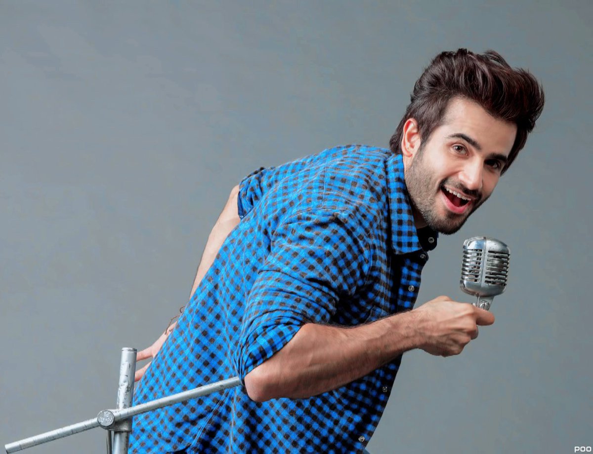 PooCreations's tweet photo. #HowDashing 😍😍😍 @karantacker #ForProfilePicture https://t.co/5uKTGenUQb