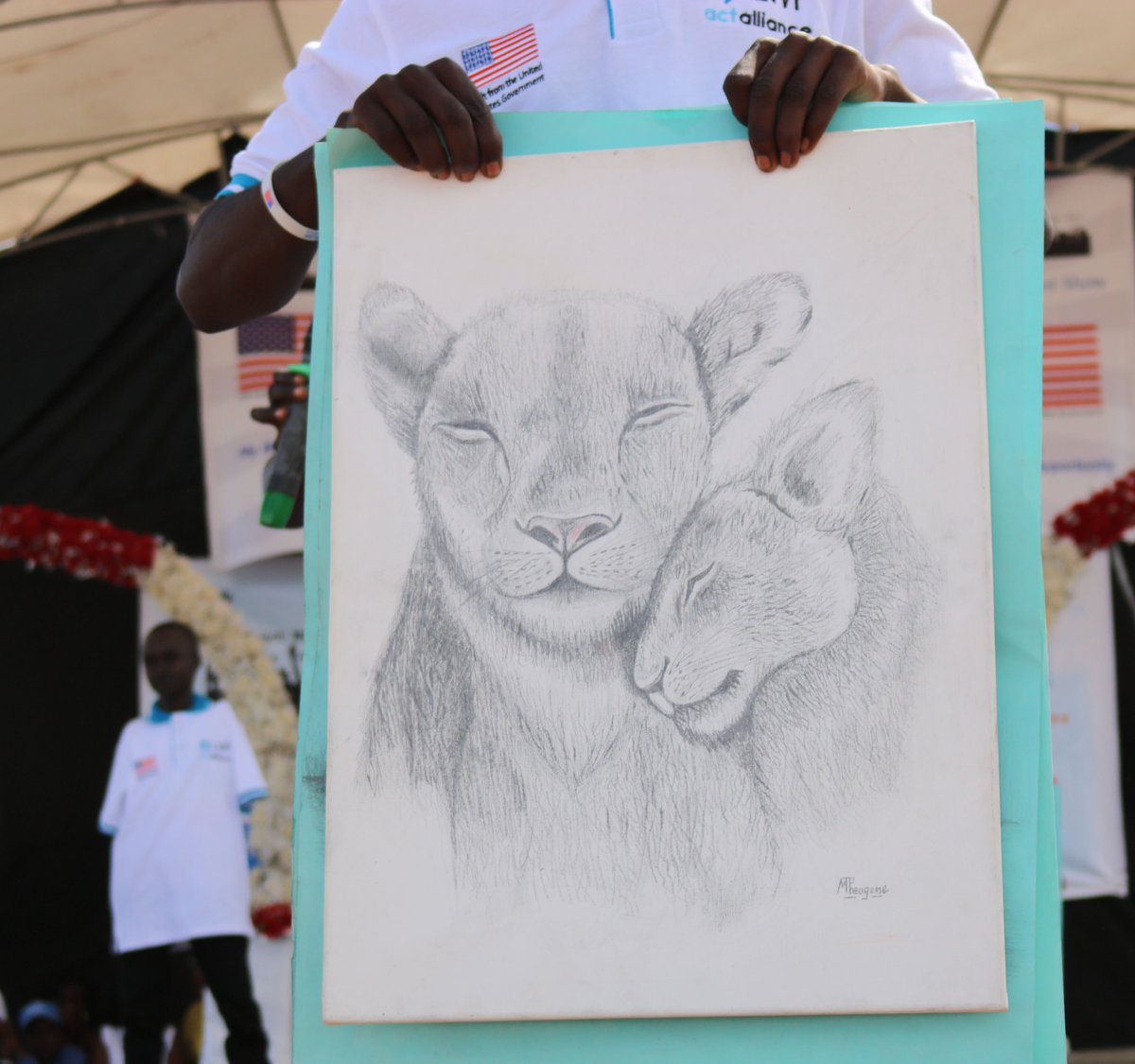 LWF_Uganda's tweet photo. Art contestants preached love through their paintings at the Youth Talent Search and Competition Grand Finale in Rwamwanja refugee settlement!
#MyTalentMyFuture is funded by @StatePRM and Implemented by LWF. https://t.co/QzTfJY5riW