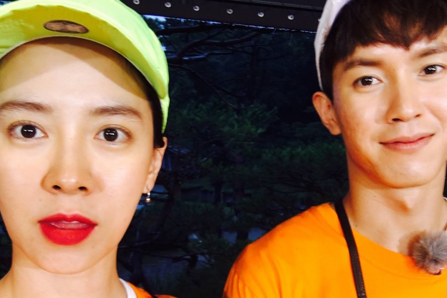 soompi's tweet photo. #SongJiHyo’s Brother Reveals Another Hilarious Truth About Her On “#RunningMan” https://t.co/zkuFSNbSC0 https://t.co/n4kBKKlNKp