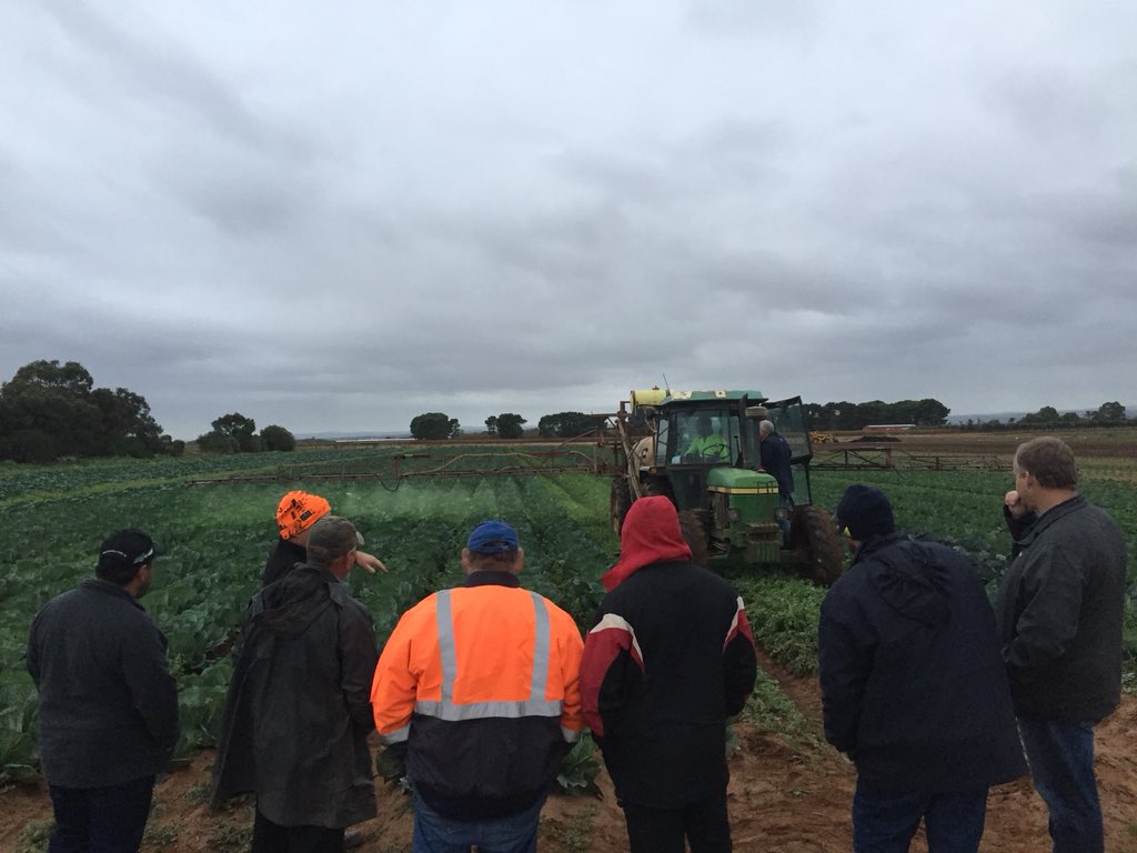 HortApplication's tweet image. Discussing application practices with growers in Virginia #CoverageIsKey #SyngentaNozzles #Cabbages