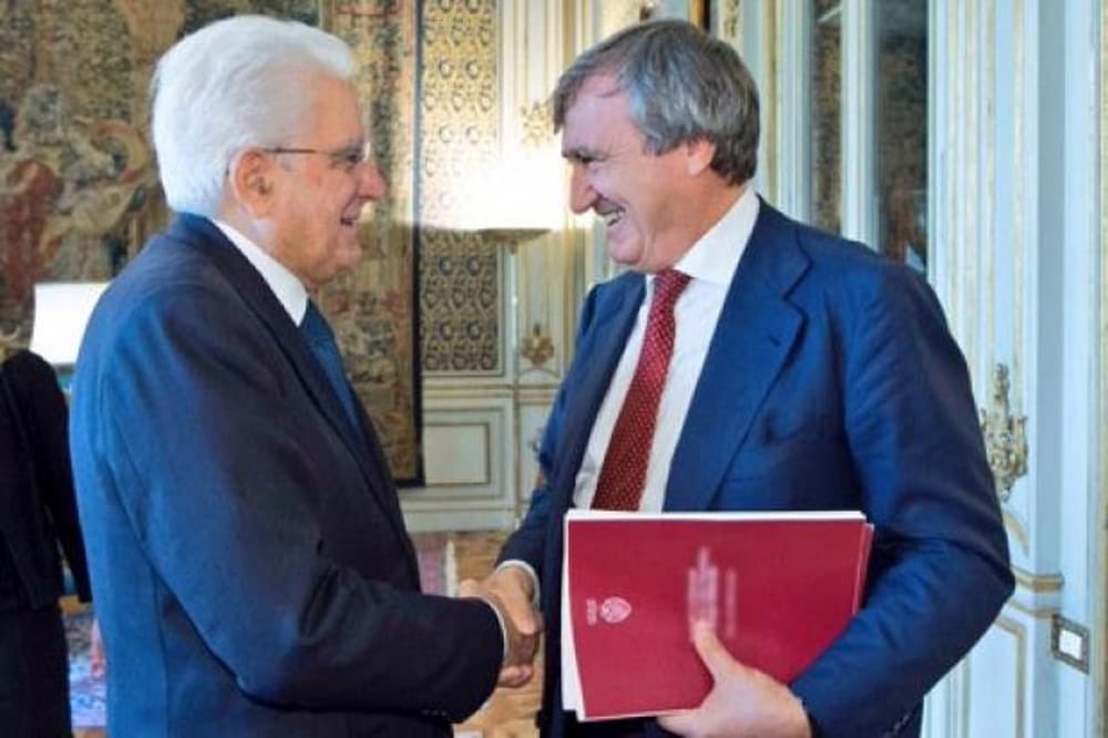 BrugnaroSindaco's tweet photo. Grazie al mio impegno, alla mia popolarità, al mio buon governo, oggi salirò al colle. Indicato da @matteosalvinimi e @luigidimaio come garante del contratto, guiderò una squadra di governo competente e tenace #M5SLega https://t.co/wKNpBULxHh