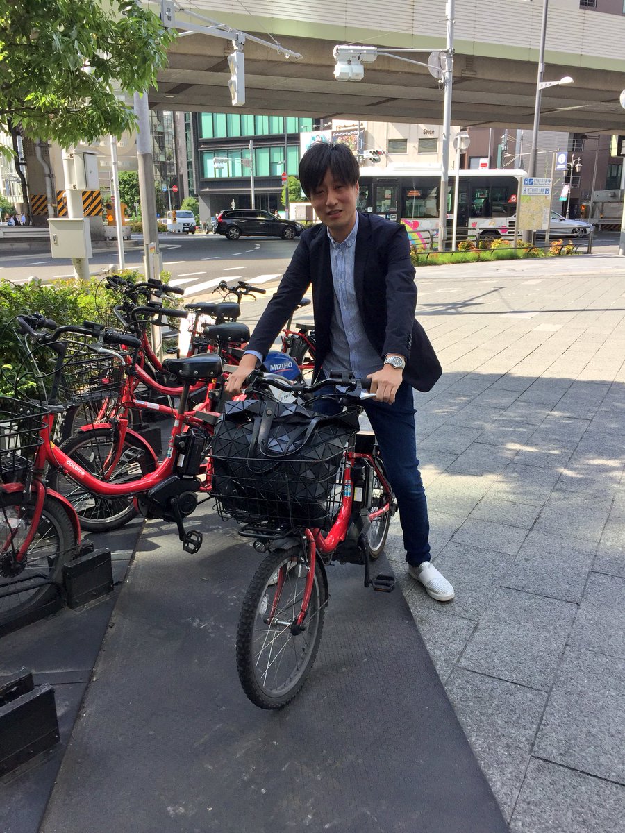 自転車とか乗れない人だと思ってました