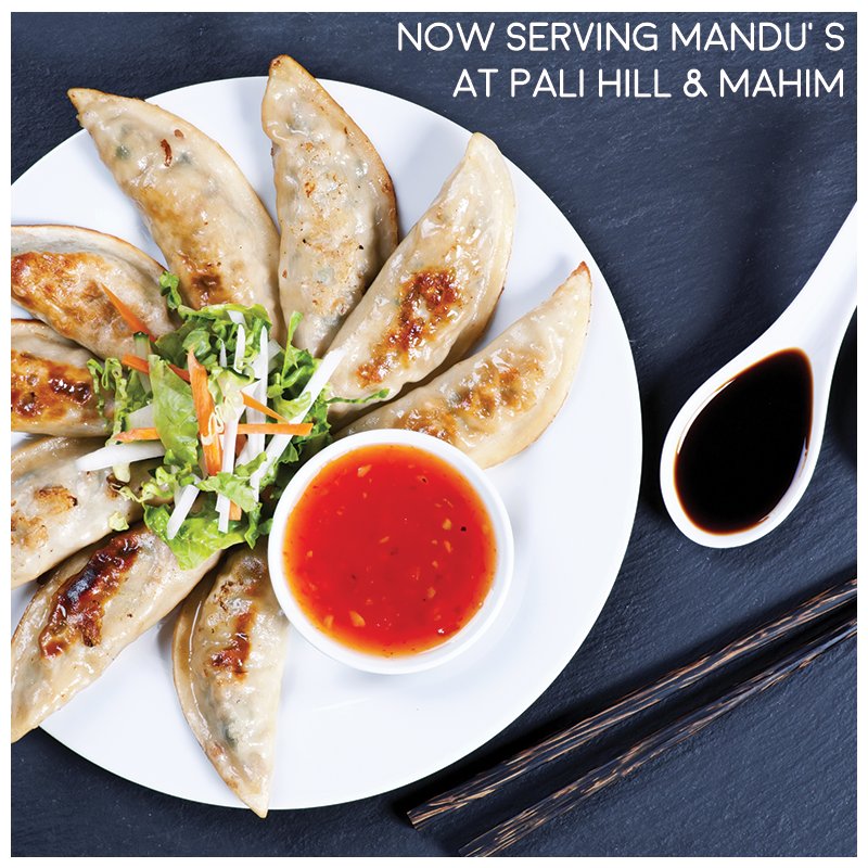 BUSAGO's tweet photo. Mandu’s were an integral part of Korean royal court cuisine. Gorge on these delicious Korean delicacies only at BusaGo (Bandra &amp; Mahim). 
#BusaGo #Oshiwara #PaliHill #Mahim #BKC #Powai #Thane #SouthEastAsian #AsianFood #LemonTart #Dessert #DessertLovers #SweetTooth #MealsInABowl https://t.co/po0DhfCAhy