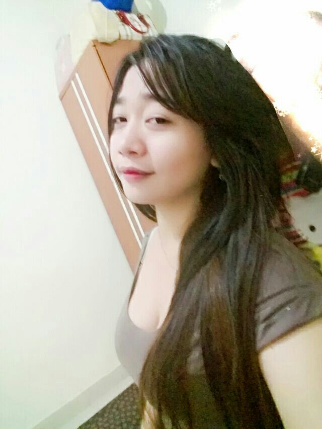 ColimanVc's tweet photo. Ana lonte Batam 
200 rb bisa crot dalam 
Udah sama kamar loh 😆
Gwa udah rasa besar banget pantatnya 
#lontebatam
#bobatam
#cewekbatam
#memek
#pelacur
#memekmurah
#ngentotmurah
#ngentot200rb
#pantatbesar
#bigass
#bigtits #creampie #crotdalam #abgsange #abgmesum #hotelbatam https://t.co/NnRmNa8Y2M