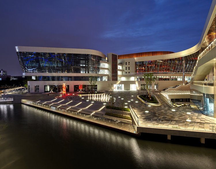 IntegratedPD's tweet image. IPD's work on the Kun Opera Theatre has won a 2017-2018 China Real Estate Design Award!