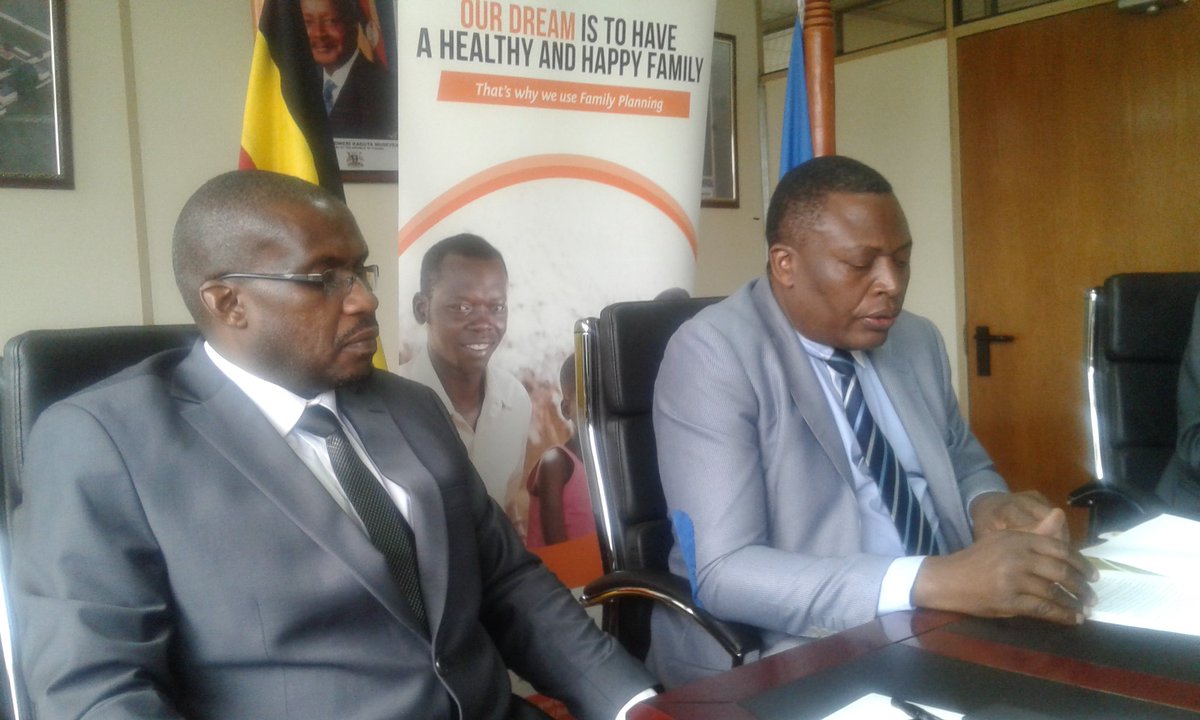 Ahead of #international day to end #obstetricfistula  @MinofHealthUG commends contribution of @UNFPAUganda in reducing #fistula prevalence. Supporting Uganda to #LiveYourDreamUG