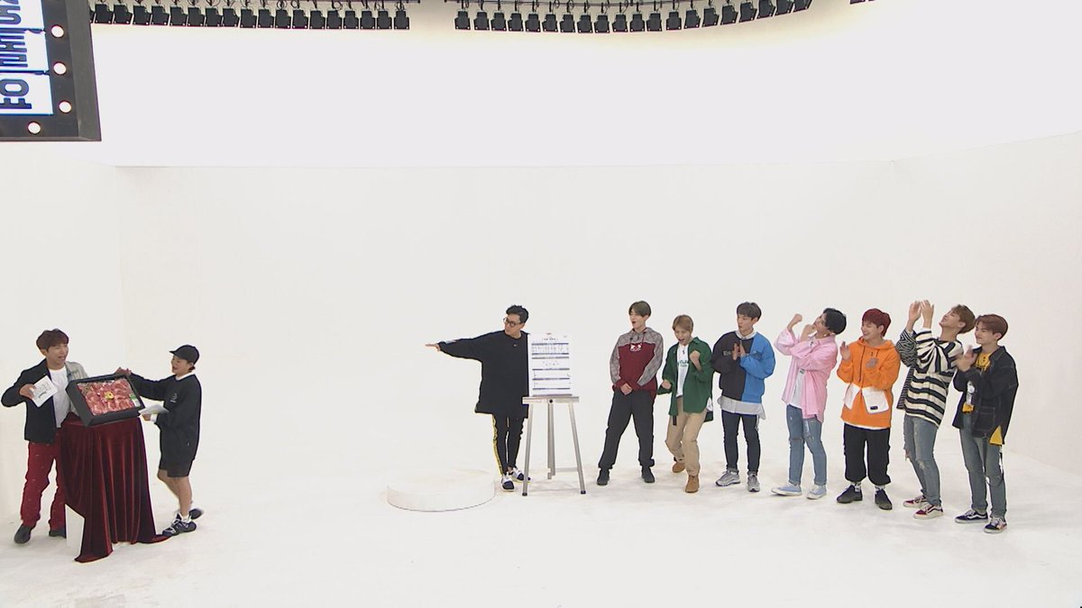 weekidol1's tweet photo. #주간아이돌 @weekidol1

#금주의아이돌
치명적인 아련함 장착하고 돌아온 #빅톤
#오월애 분명 애잔한 노래인데... 
귀염뽀짝과 청량함까지 있어 (감사합니다)

5/23 수요일 오후 6시에 
#빅토니 와 힐링하세요♡

#VICTON #신곡 #무대 #첫공개 #한승우 #강승식 #허찬 #임세준 #도한세 #최병찬 #정수빈 https://t.co/bD27q5wwSe