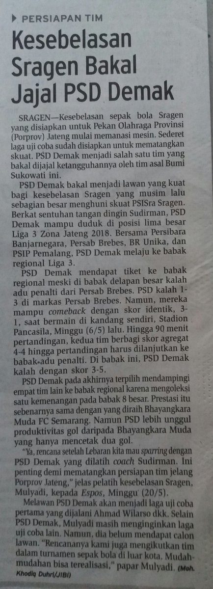 SRAGEN_FOOTBALL's tweet photo. Yo mugo2 ra ngecewani. Rasane @PSISra_Sragen .... la ncen... 
Sumber : solopos hari ini https://t.co/2HHk1uaF0w