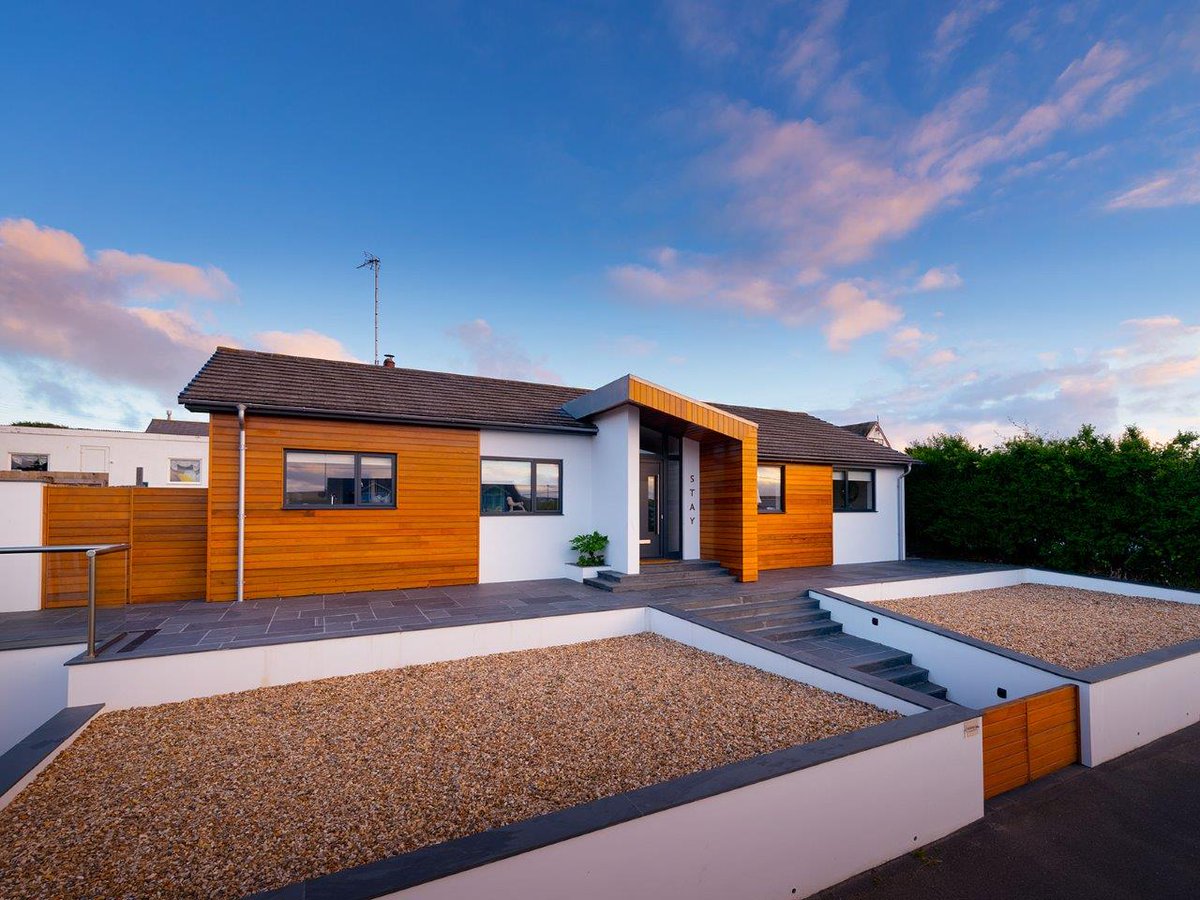 June availability... sleeps 7 in luxury..100 metres from fabulous beach staywidemouthbay.co.uk