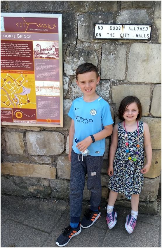 PaulLally74's tweet photo. #Brilliant city #York @Welcome2Yorks @CityofYork Visited with family @FirstYork park & ride 😀Experienced @TheJorvikGroup @JorvikViking #DIG #RichIII with #Pastport then @York_Minster & walked the walls @YorkWallsFriend b4 @EnglishHeritage Clifford's Tower. #Amazing day out! https://t.co/ZgS9UgNggr
