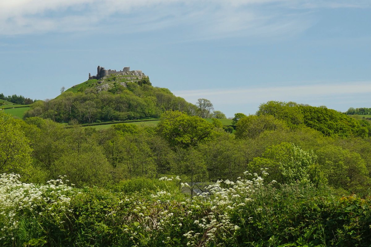 #CarregCennen #Castle in #May #Carmarthenshire #500pxrtg  500px.com/photo/258825363