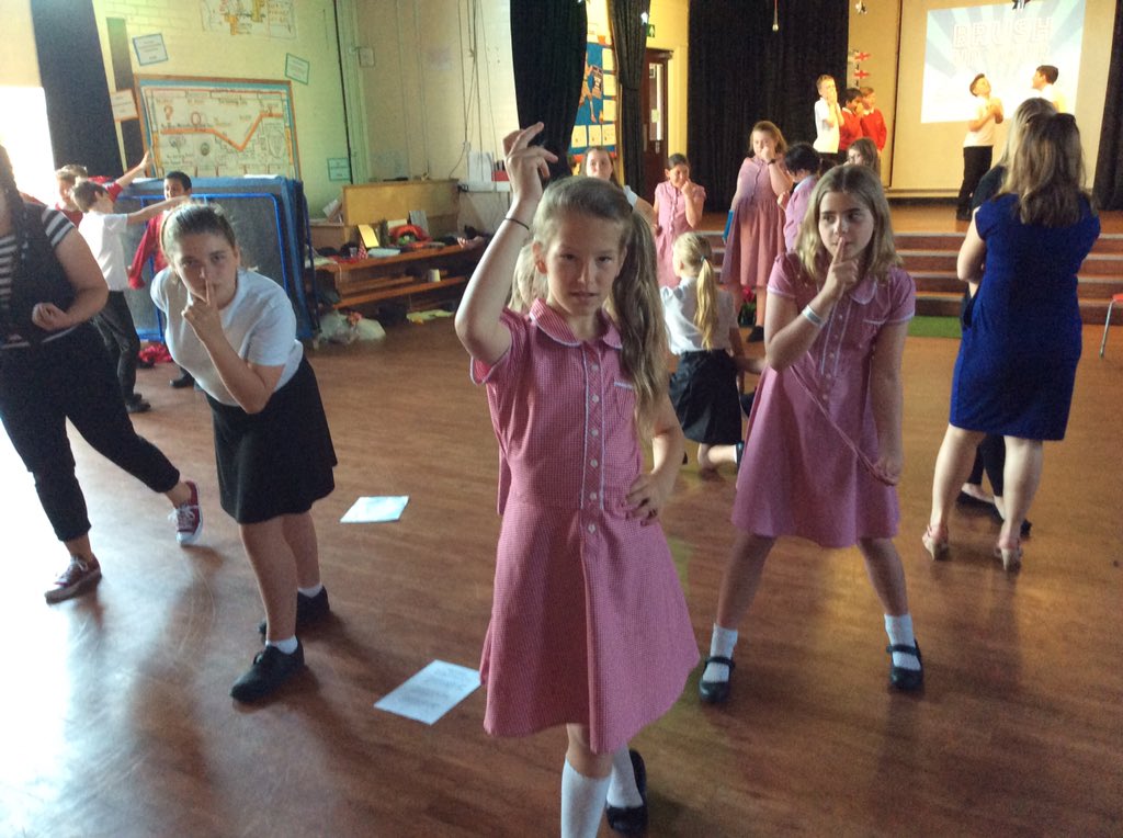 Seabridge Primary (@seabridgeschool) on Twitter photo Shakespeare scenes from Romeo and Juliet #dramaclass @LauraKateHarvey <a href="/scarlet_theatre/">Scarlet Theatre</a> Year 6 are doing a grand job ๐ญ Shakespeare scenes from Romeo and Juliet #dramaclass @LauraKateHarvey <a href="/scarlet_theatre/">Scarlet Theatre</a> Year 6 are doing a grand job ๐ญ